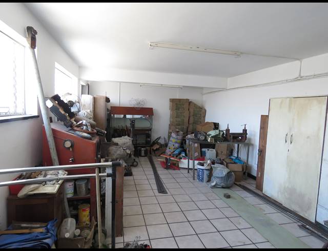 80M² RETAIL RENTED IN LOCHNERHOF